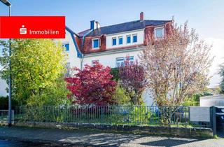 Wohnung kaufen in 61440 Oberursel, Oberursel: Charmantes Dachstudio mit Altbauflair