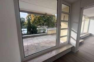 Wohnung kaufen in Karl-Marx-Ring 130, 81737 München, München-Perlach- Neuwertige 3,5-Zimmer-Wohnung mit herrlicher Terrasse und TG in ruhiger Lage