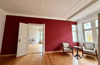 Wohnung kaufen in Raumerstraße 17, 10437 Prenzlauer Berg, Stilvolle Altbauatmösphäre mit Potenzial im Herzen des Helmholtzkiezes
