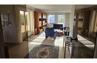 Wohnung kaufen in Andreas-Limmer-Straße 13, 96317 Kronach, Hochwertige 2,5-Zimmer Wohnung im 3. OG mit Loggia und Balkon im Zentrum Kronachs