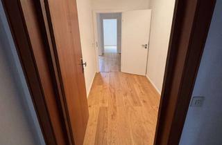 Wohnung kaufen in Traberhofstraße 21d, 83026 Happing, Erstbezug nach Sanierung: 3-Zi.-Wohnung mit Balkon in Rosenheim