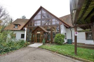 Wohnung kaufen in Burgallee 45, 74653 Künzelsau, Betreutes Wohnen in beliebten Residenz Schloß Stetten – 2 Zimmer Wohnung mit Balkon!