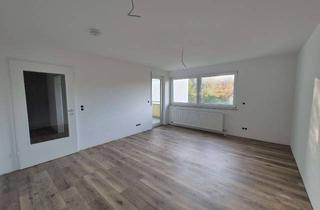 Wohnung mieten in Breslauerstr. 23, 71254 Ditzingen, Modernisierte 4-Zimmer-Wohnung mit Balkon | ab 01.12.