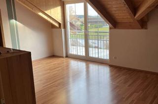 Wohnung mieten in 85461 Bockhorn, Gepflegte 4-Zimmer Dachgeschosswohnung mit Balkon in Bockhorn