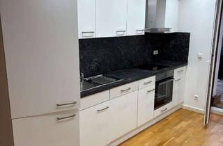 Wohnung mieten in Esslinger Straße 36, 72669 Unterensingen, Schöne, sanierte 2-Zimmer Wohnung mit großer Terrasse und Einbauküche inkl. Stellplatz