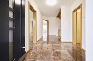 Doppelhaushälfte kaufen in 86343 Königsbrunn, **Moderne Doppelhaushälfte mit Wohlfühlambiente und praktischer Raumaufteilung**