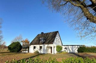 Einfamilienhaus kaufen in 25436 Moorrege, Familienidylle im Grünen – Charmantes Einfamilienhaus mit großem Garten in Moorrege