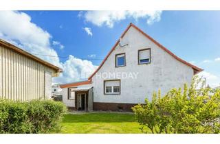 Haus kaufen in 06268 Querfurt, Sanierungsbedürftige DHH mit 1.740m² Grund, Nebengebäuden & Stellplätzen in ruhiger Lage