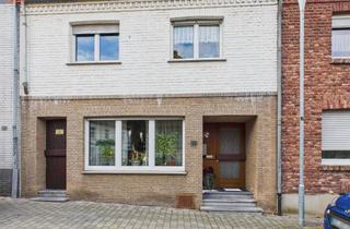 Haus kaufen in 41836 Hückelhoven, Generationenhaus mit Potential in Hückelhoven-Brachelen