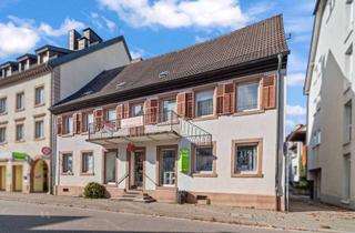 Haus kaufen in 79183 Waldkirch, Denkmalgeschütztes Wohn- und Geschäftshaus in bester Lage