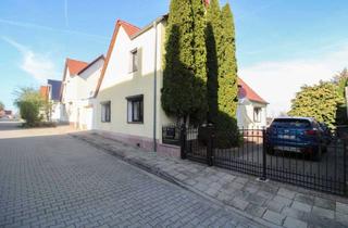 Einfamilienhaus kaufen in 39444 Hecklingen, Einfamilienhaus mit Garten und Terrasse in Feldrandlage