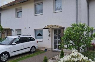 Haus kaufen in 39646 Oebisfelde, Familienfreundliches Reihenmittelhaus in ruhiger Lage – mit Carport