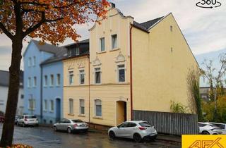 Haus kaufen in 59821 Arnsberg, Dreifamilienhaus in zentraler Lage von Arnsberg!
