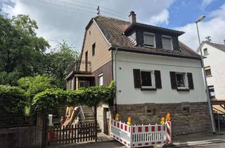 Einfamilienhaus kaufen in 66869 Kusel, Solides Einfamilienhaus mit Garage sucht neuen Besitzer