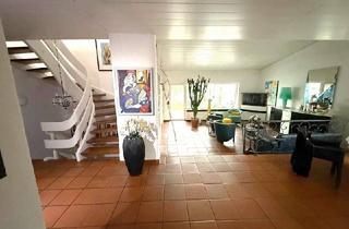 Einfamilienhaus kaufen in 72622 Nürtingen, Freistehendes Einfamilienhaus mit Stil in ruhiger Ortsrandlage von Nürtingen