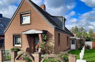 Einfamilienhaus kaufen in 23758 Oldenburg, Zentraler Traum im Grünen - Einfamilienhaus auf tollem Grundstück
