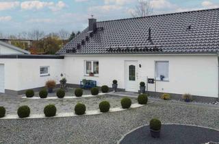 Anlageobjekt in 18439 Stralsund, Zwei Minuten vom Wasser - eleganter Bungalow für anspruchsvolle Paare in Stralsund