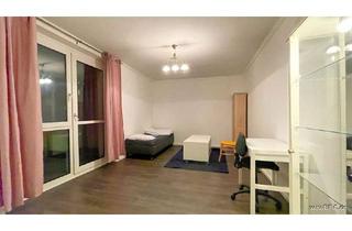 Immobilie mieten in Sewanstraße 189, 10319 Friedrichsfelde, Furnished Room with Balcony in a Quiet Residential Area