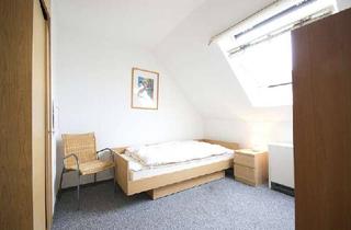 Immobilie mieten in 45130 Rüttenscheid, Möbliertes Zimmer mit Internetzugang in zentraler ruhiger Lage, Bad/Essbereich auf der Etage