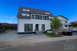 Wohnung kaufen in 79227 Schallstadt, Neubau: Dreizimmerwohnung + zusätzliche Einheit im KG in ruhiger Lage von Schallstadt KfW 55