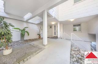 Wohnung kaufen in 71229 Leonberg, Großzügige, helle Terrassenwohnung in begehrter Lage von Leonberg-Ramtel!