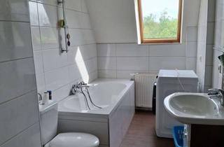 Wohnung kaufen in Brautwiesenstraße 20, 02826 Innenstadt, Neu sanierte 3 Raum Wohnung mit Stellplatz