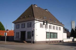 Wohnung kaufen in Bahnhofstr., 23730 Neustadt, Haushälfte, grosse Terrasse, exklusive Einbauküche, 3 Zimmer, 169 m², Neustadt/Hlst, provisionsfrei