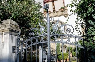 Wohnung kaufen in 70192 Nord, Herdweg ca. 150m², +30m² Nutzfl. inkl. 2 Stellplätzen, Garten, Loggia, erbaut 1898 vollrevitalisiert