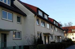 Wohnung mieten in Alwin-Lonke-Straße, 28719 Burg-Grambke, Kleine gemütliche 3-Zimmer-Wohnung mit Balkon