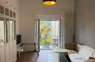Wohnung mieten in Zossenerstr, 10961 Kreuzberg, Moderne 2-Zimmer-Wohnung mit Balkon in Berlin Kreuzberg – Stilvoll möbliert in der Zossener Straße