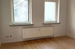 Wohnung mieten in 06366 Köthen, Renovierte Erdgeschosswohnung zentrumsnah in Köthen mit Badewanne