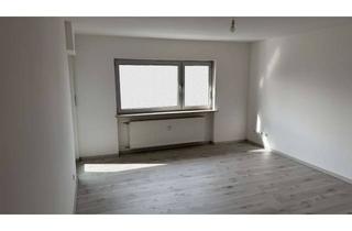 Wohnung mieten in Fröbelstr. 10, 63762 Großostheim, Kernsanierte 4-ZKB-Wohnung (90 m²) in Großostheim:hell und ruhig