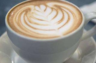 Geschäftslokal mieten in Kantstraße, 10625 Charlottenburg, Citylage/ Ladenfläche im EG (geeignet für Café/Gastro/Burger etc.)