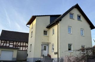 Haus kaufen in 35075 Gladenbach, Geräumiges, renoviertes Haus mit Garten in Mornshausen; Zweietagen-Wohneinheit plus DG-WE