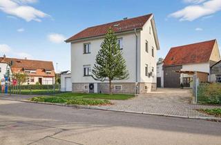 Einfamilienhaus kaufen in 76646 Bruchsal, Gepflegtes Einfamilienhaus auf großem Grundstück mit Carports, Garage und Scheune in Helmsheim