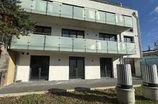 Garagen kaufen in 31515 Wunstorf, CITYNAH: BARRIEREFREIE GEWERBEEINHEIT MIT EIGENER TERRASSE, GARAGE UND 3 STELLPLÄTZEN