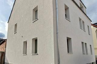 Wohnung kaufen in 63457 Hanau, Hanau - Erstbezug nach A+ Kernsanierung, OG-Wohnung mit vielen Möglichkeiten