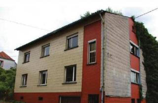 Haus kaufen in 66589 Merchweiler, Merchweiler - 1-2 Familienhaus oder Baugrundstück für MFH (mit Baugenehmigung)