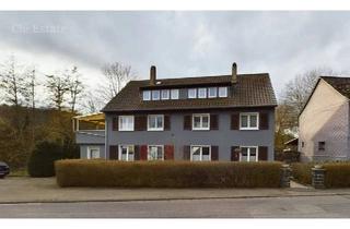 Haus kaufen in 35792 Löhnberg, Löhnberg - Schönes Mehrfamilienwohnhaus mit Scheune und Garten