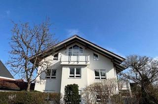 Wohnung kaufen in 82008 Unterhaching, Unterhaching - Von Privat: Ruhige 2 Zi. DG Wohnung mit Balkon & Loggia