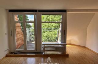 Wohnung kaufen in 20251 Hoheluft-Ost, Fußläufig zum UKE - Zentrale 3-Zimmerwohnung im Dachgeschoss mit Balkon in Eppendorf!