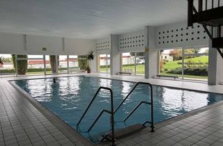 Wohnung kaufen in 88094 Oberteuringen, 1,5 Zimmer-Appartment mit Potential und sensationeller Berg- und Seesicht - Schwimmbad inklusive