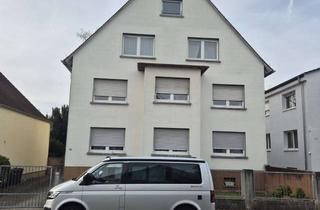 Wohnung kaufen in 63179 Obertshausen, Gemütliche 5-Zimmer-Maisonettewohnung mit Garten & Garage in Obertshausen-Hausen