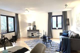 Wohnung kaufen in 85586 Poing, Chice 3-Zimmer-Wohnung mit Balkon zur Selbstnutzung oder Kapitalanlage