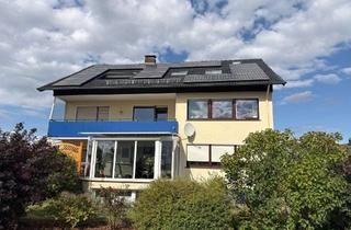 Wohnung kaufen in 32108 Bad Salzuflen, Helle Dachgeschosswohnung mit Loggia und Carport in Bad Salzuflen