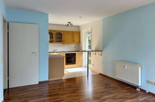 Wohnung kaufen in Burgwartstraße 25, 01705 Freital, Freie 2-Raum Wohnung mit Balkon