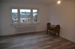 Wohnung mieten in Geschwister-Scholl-Straße 35, 40789 Monheim, Wohnung mit drei Zimmern und Balkon in Monheim am Rhein - Baumberg