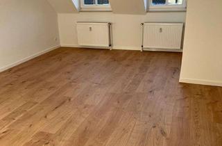 Sozialwohnungen mieten in Benzstraße 22, 42117 Elberfeld, *WBS notwendig* Geräumige Dachgeschosswohnung in Wuppertal – Ideal für Familien!