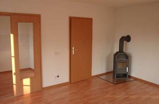 Wohnung mieten in Am Waldstadion 17, 01979 Lauchhammer, Kaminofen - Laminat - renoviert - 2 Zimmer Wohnung in Lauchhammer mieten