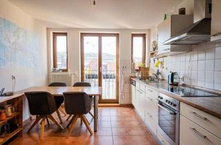 Wohnung mieten in 70178 West, Großzügige Drei-Zimmer-DG-Wohnung in der Nähe des Feuersees